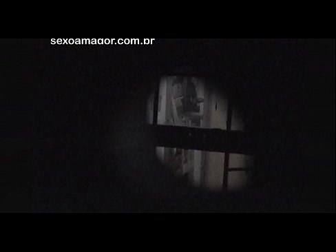 ❤️ Blondie estas sekrete filmita fare de najbara voyeur kaŝita malantaŭ kavaj brikoj ❌ Sekso ĉe ni % eo.javdoe.top%